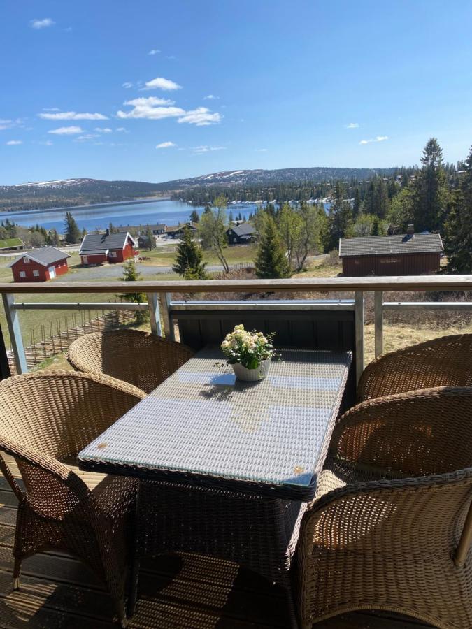 Leilighet Med Panoramautsikt Sjusjoen Innendors Parkering Экстерьер фото
